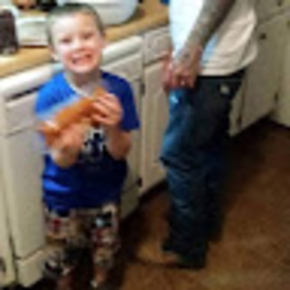 Meet your Posher, Josh - Picture 1 of 1